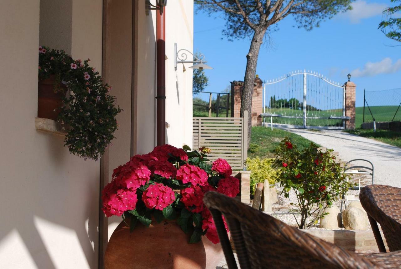 Le Maracla Country House Jesi Zewnętrze zdjęcie