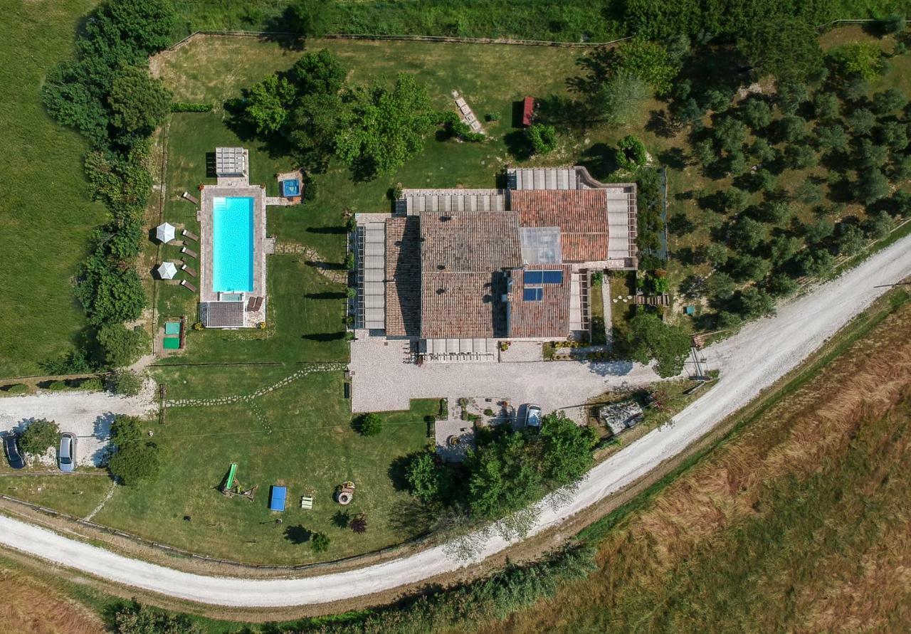 Le Maracla Country House Jesi Zewnętrze zdjęcie